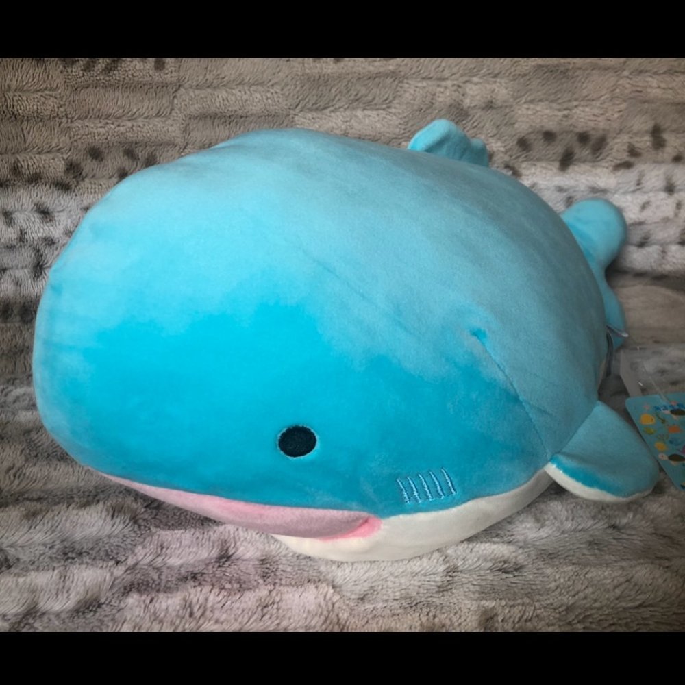 NWT Benteng 18" Blue Whale Hand Warmer Plushie